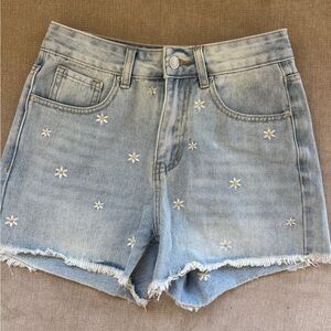 Khaki + Blue Daisy Embroidered Denim Shorts High Rise Raw Hem Size 26